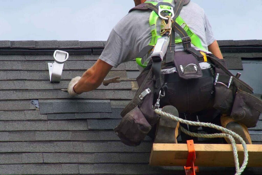 roofer construction roof maintenance rope security worker