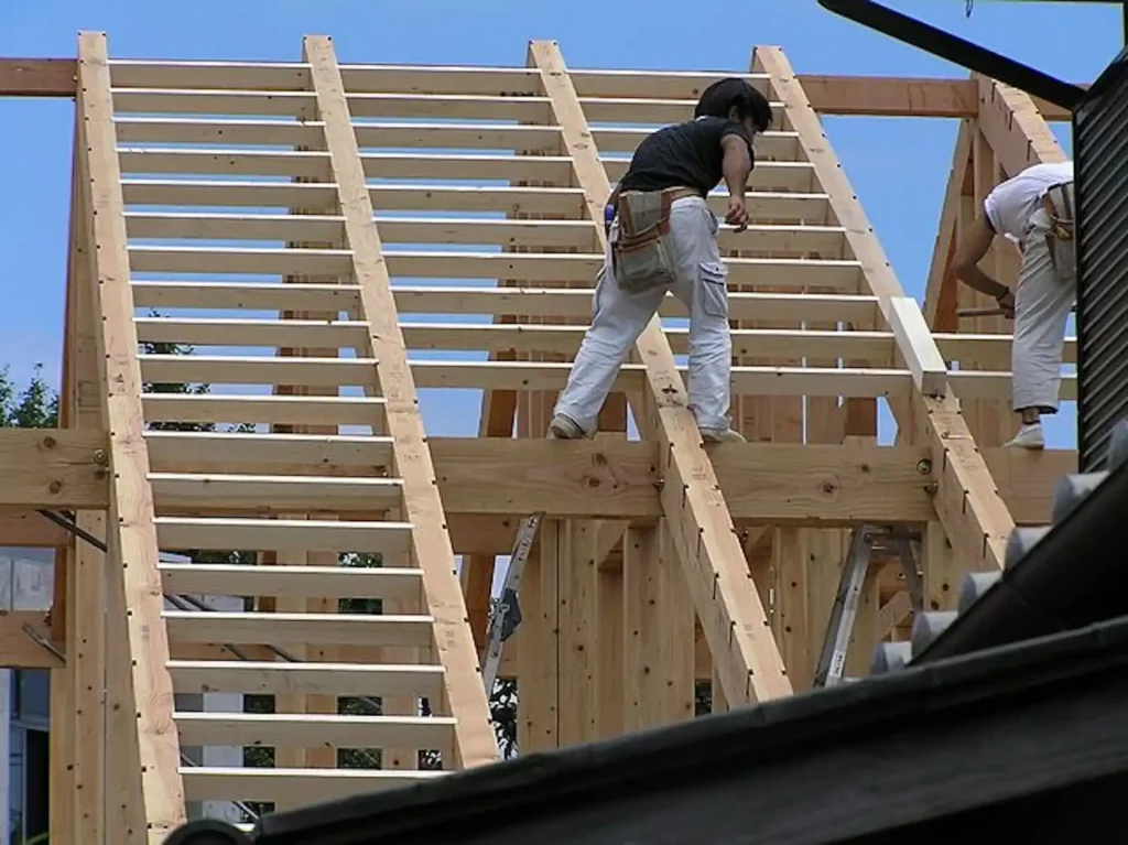 what is sheathing on a roof worker