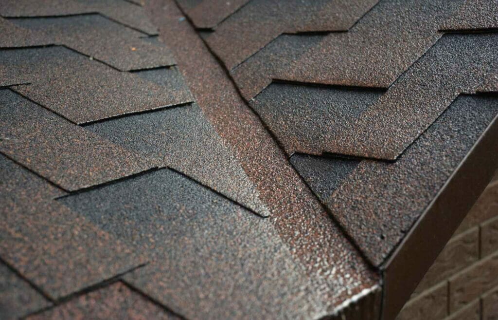 asphalt shingle roof valley