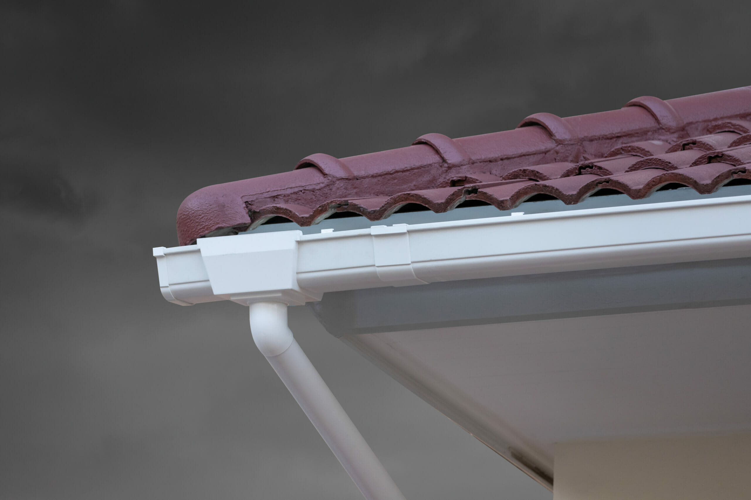 Gutter installation on a Maryland home