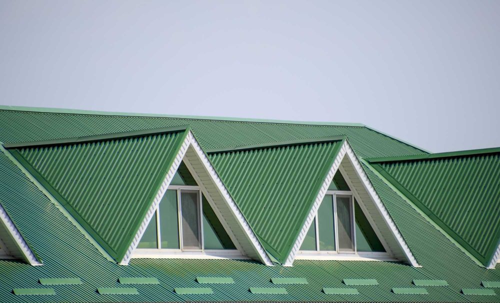 pros and cons of metal roofing