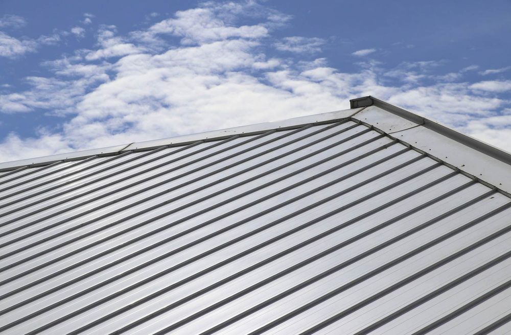 Pros and Cons of Metal Roofing in Maryland