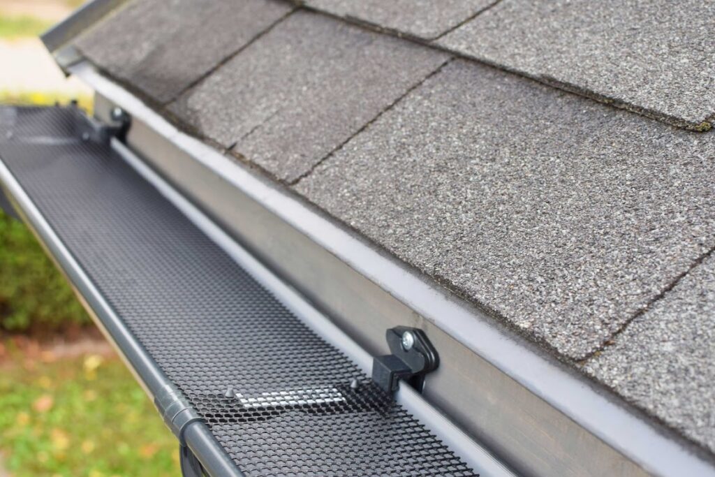 clean gutters